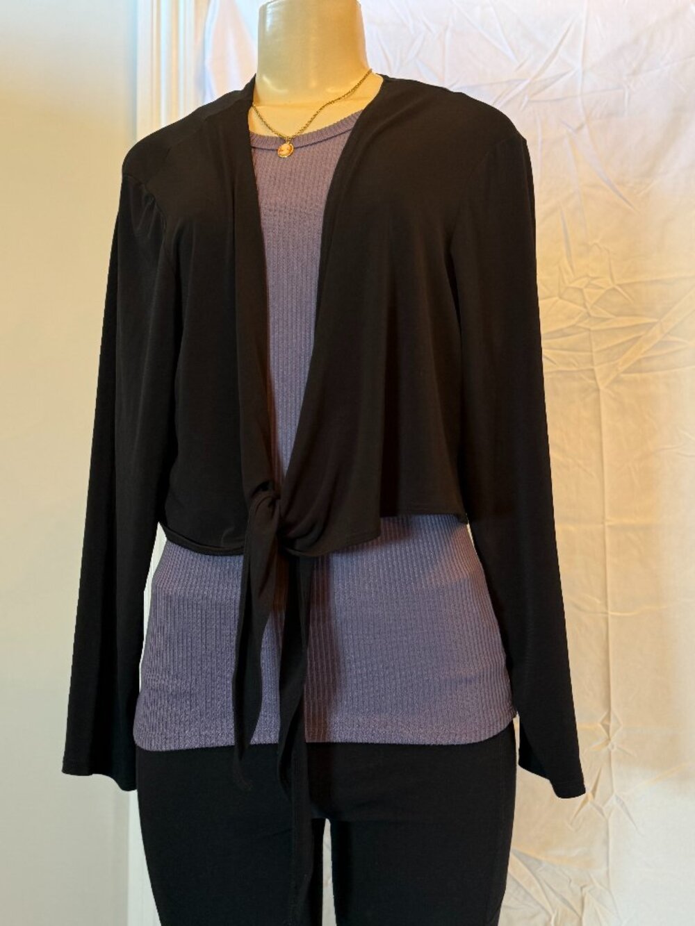 Cato Black Shoulder Wrap w/sleeves and tie front Women's 18/20